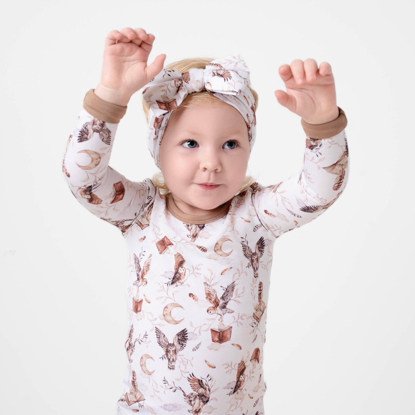 Feathers and Fables(Owl)TENCEL™ Modal Long Sleeve Kids Pajama Set