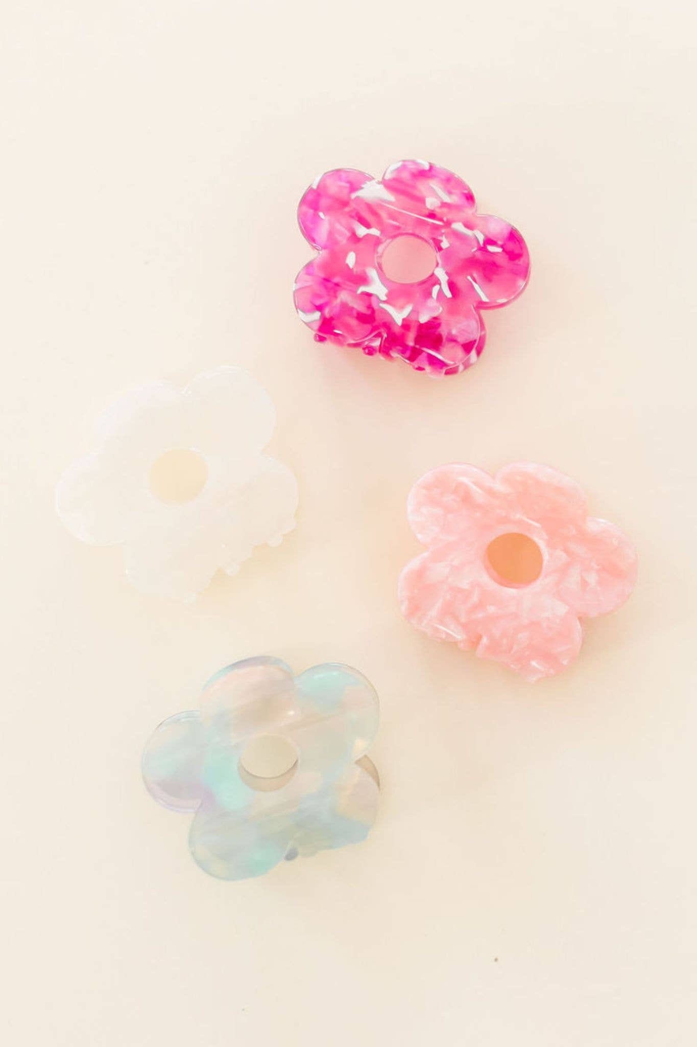 Groovy Flower Claw Clip