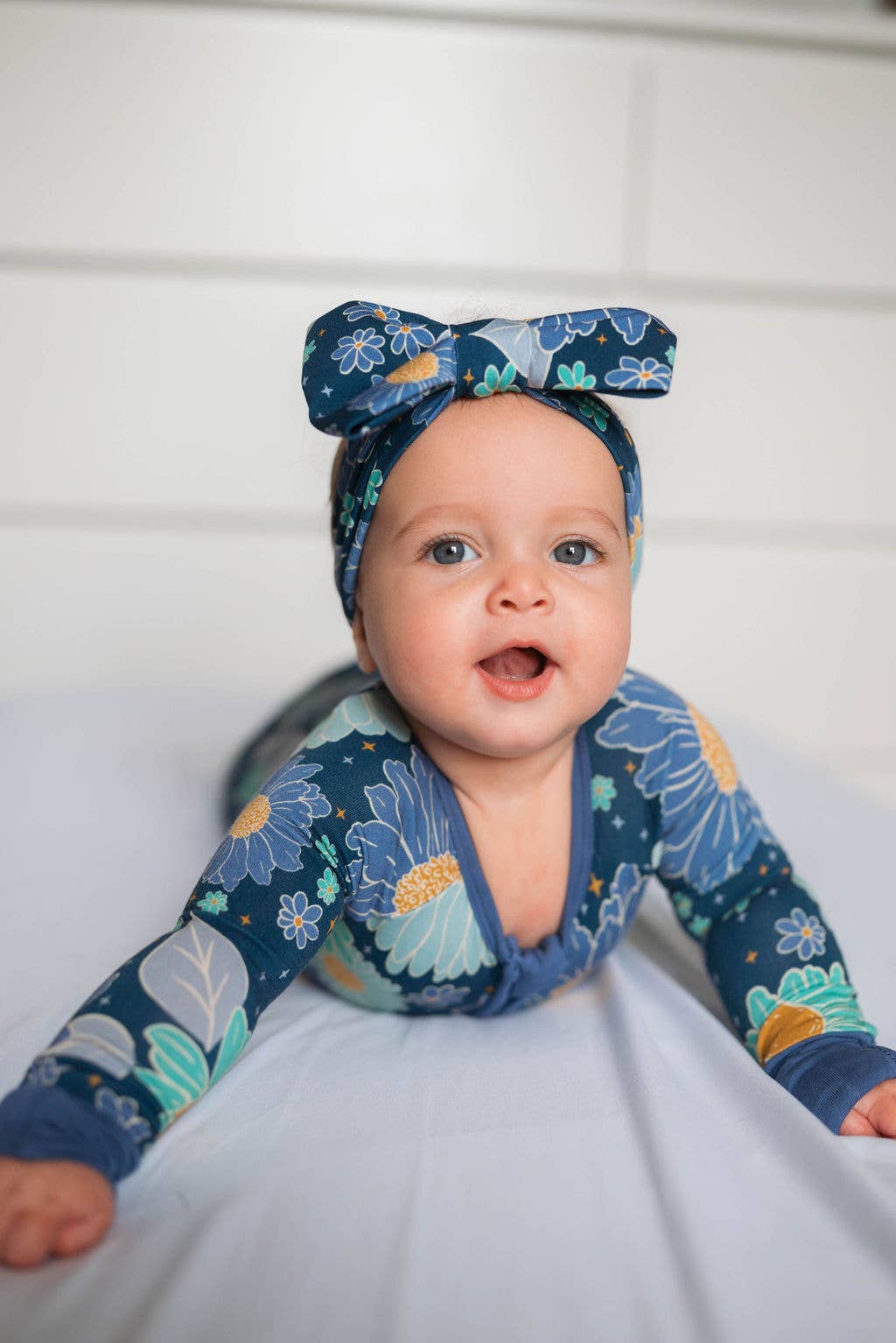 Bluepsie Daisy Baby Bamboo Zipper Romper Pajamas