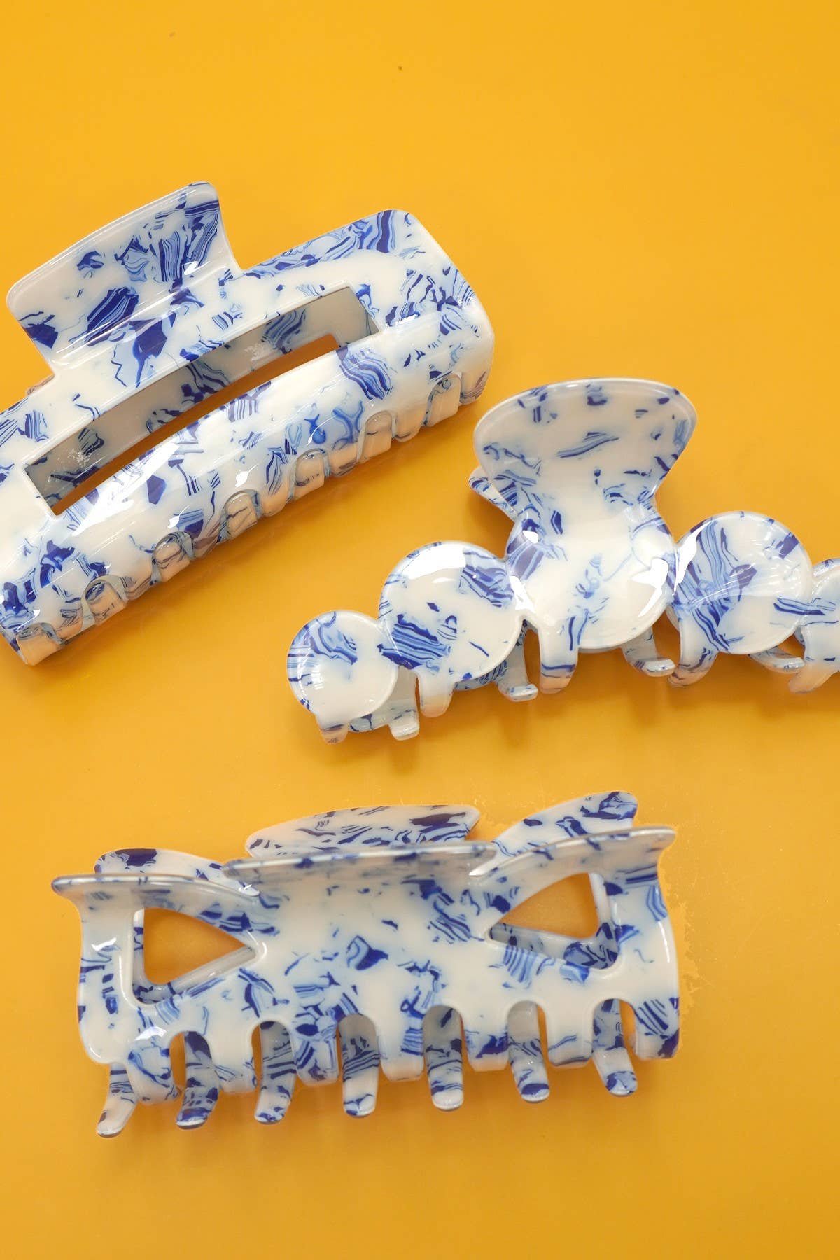 Vintage Porcelain Style Hair Claw Clip