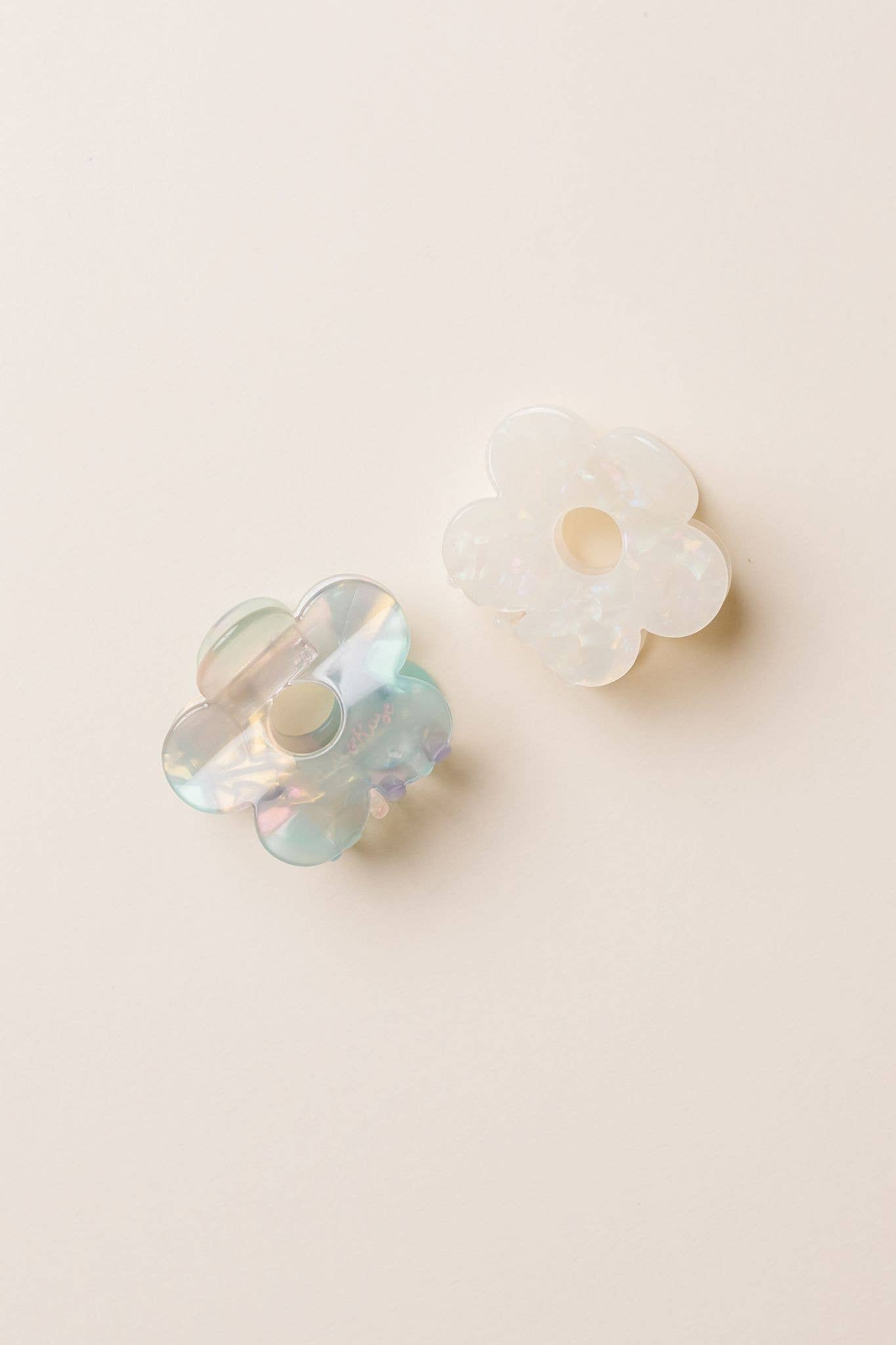Groovy Flower Claw Clip