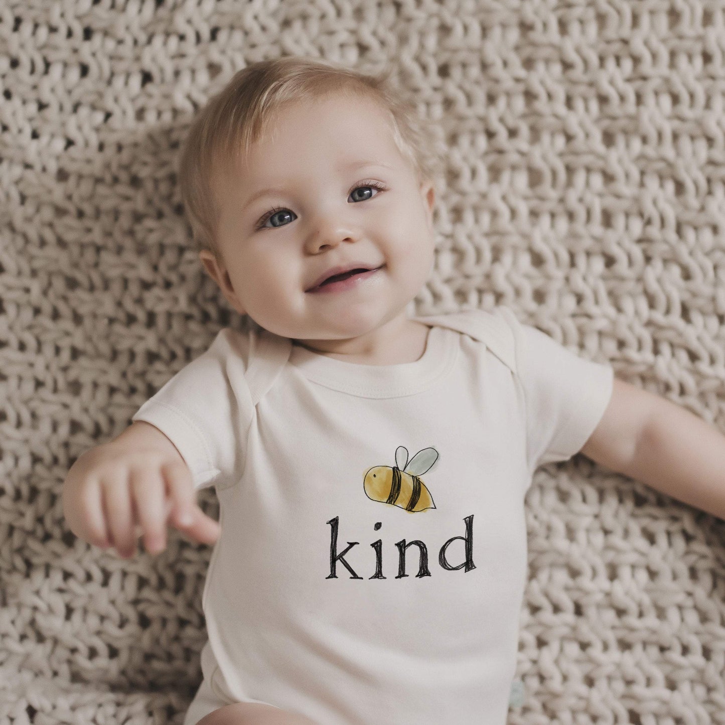 organic bodysuit | bumble bee kind