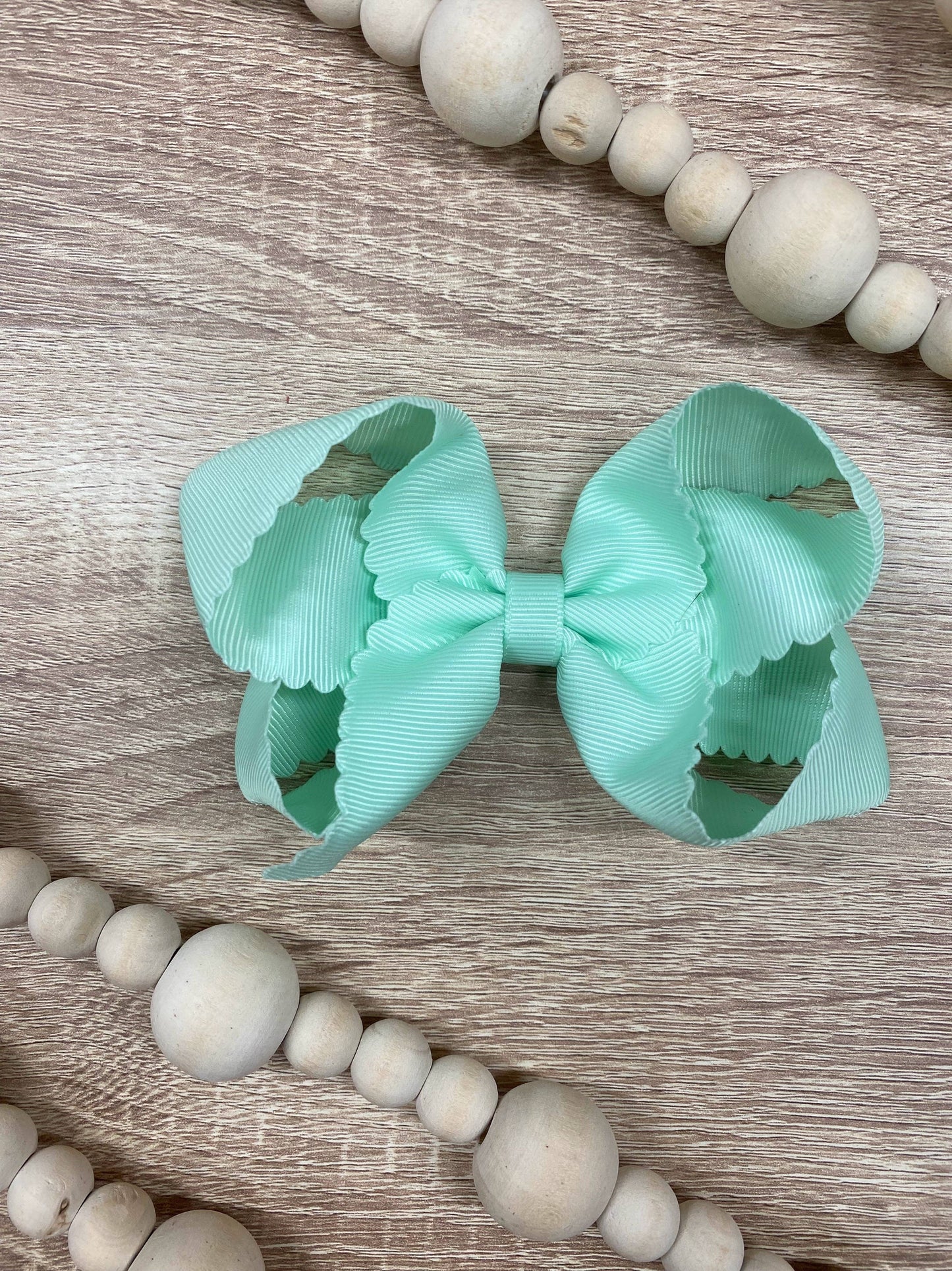 Classic Scalloped Bows - Alligator Clip - 4.5"
