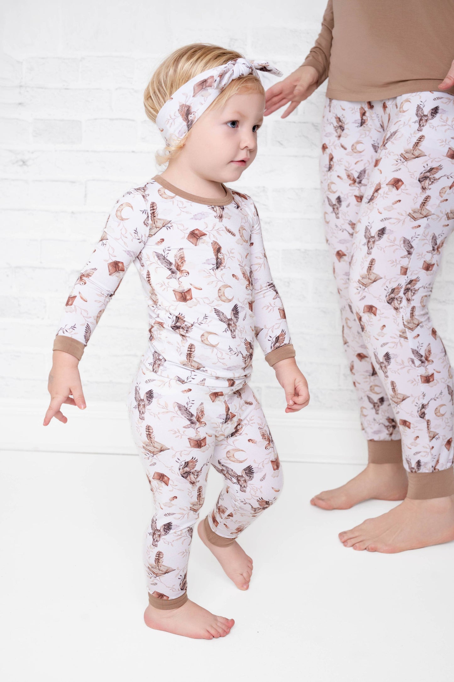 Feathers and Fables(Owl)TENCEL™ Modal Long Sleeve Kids Pajama Set