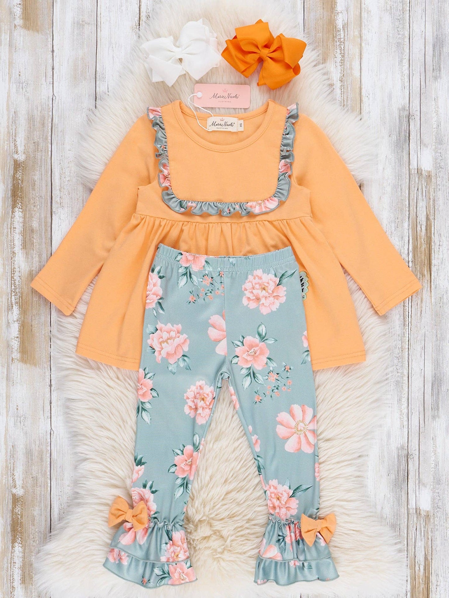 Farmhouse Floral Chick Outfit