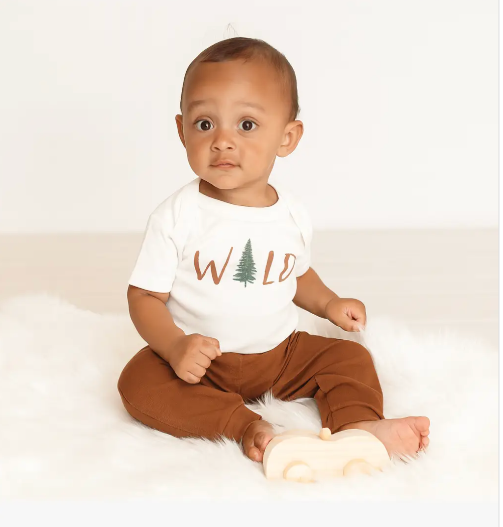 Baby graphic organic bodysuit | wild