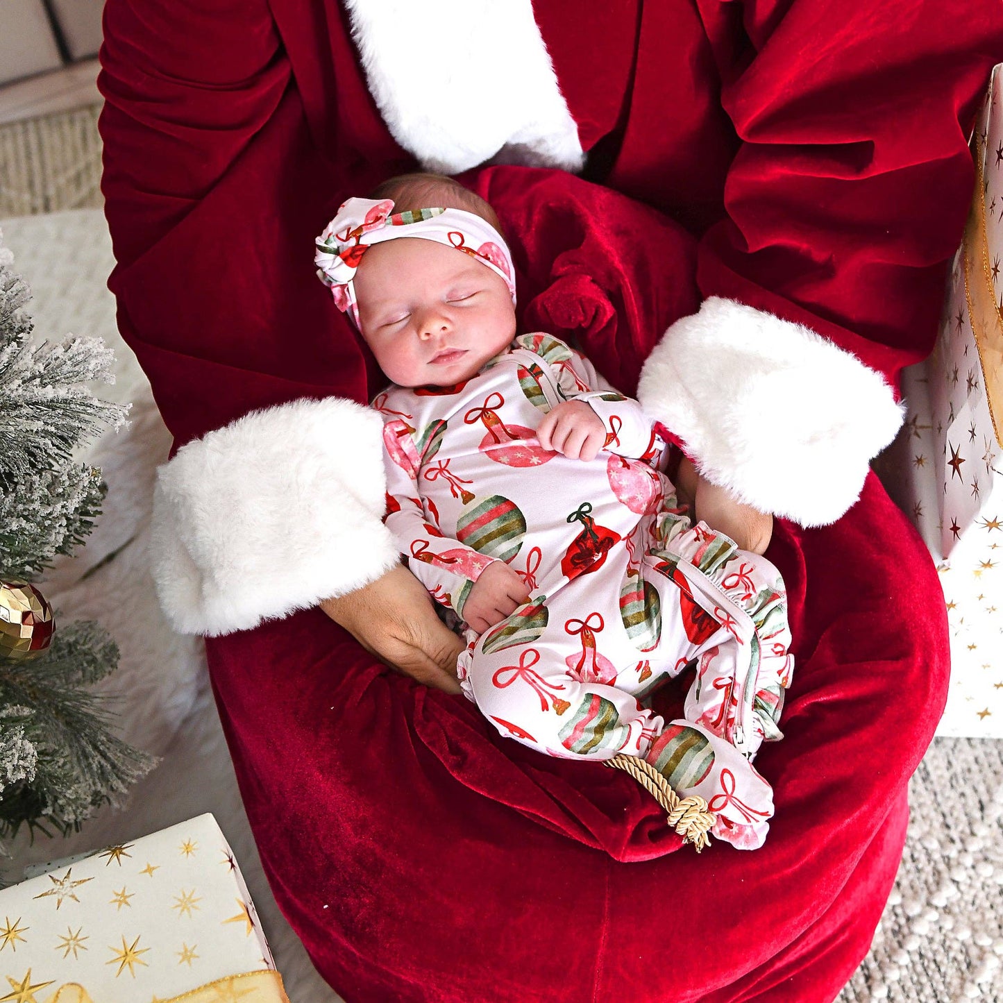Kit Ornaments Ruffle Bamboo Zip Romper