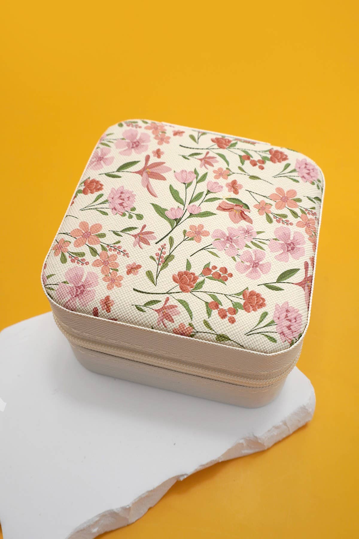 Travel Jewelry Organizer Box