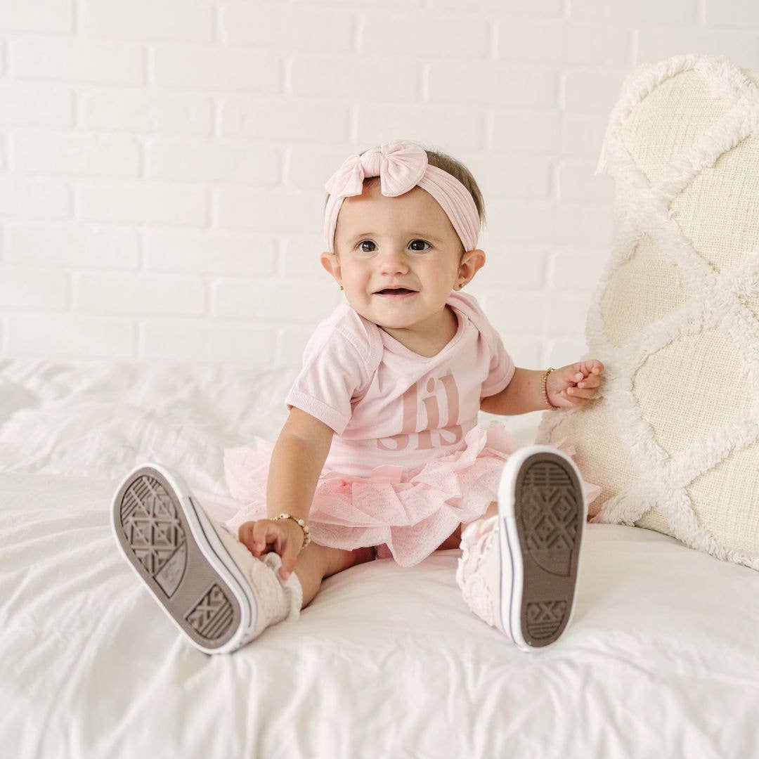 Lil Sis Short Sleeve Bodysuit
