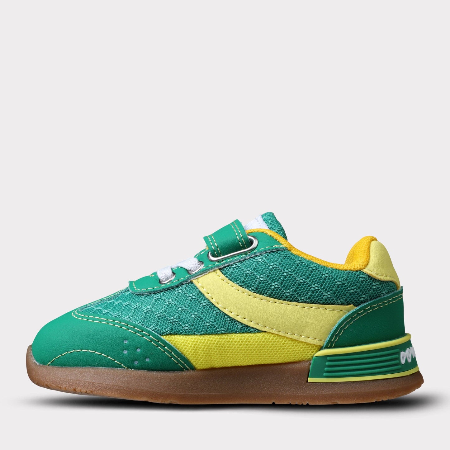 Taren (Gameday Heroes) Boys’ Sneakers
