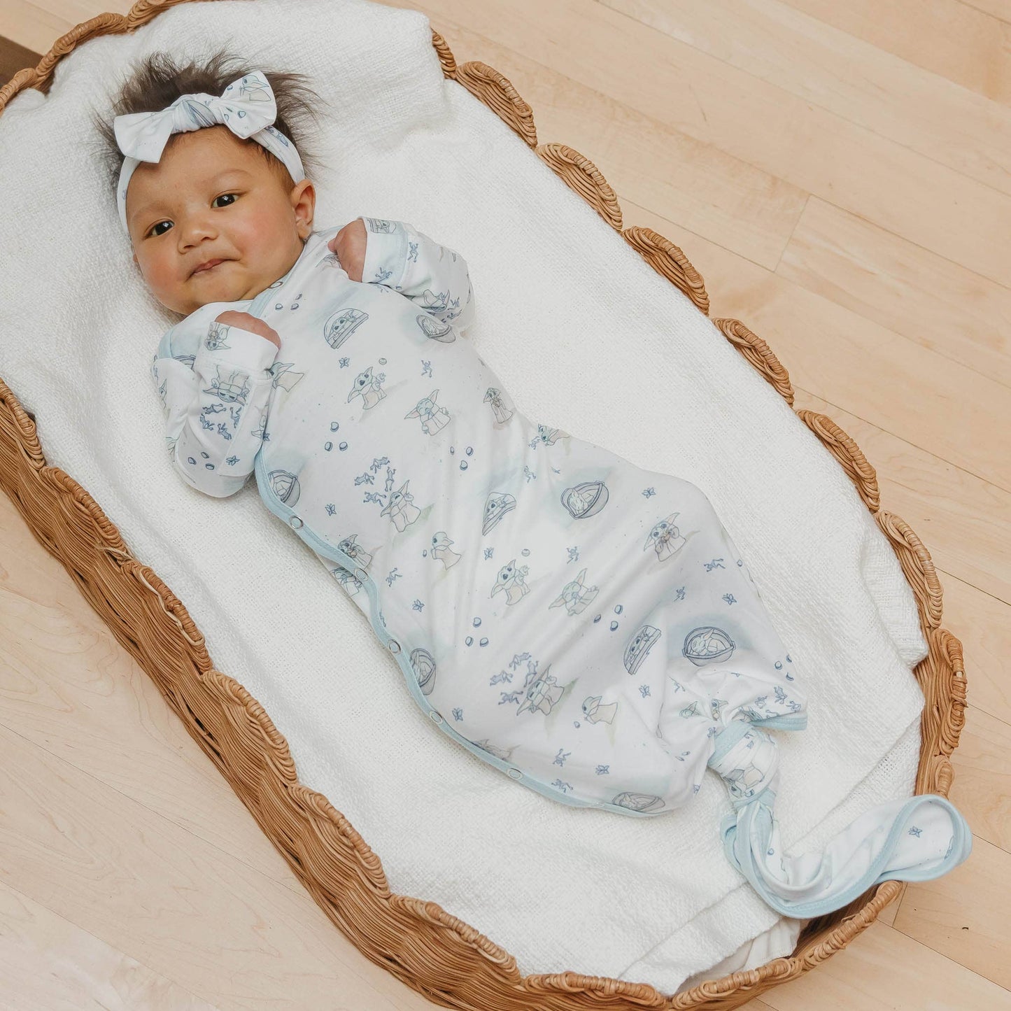 Copper Pearl | Newborn Knotted Gown - Star Wars Grogu