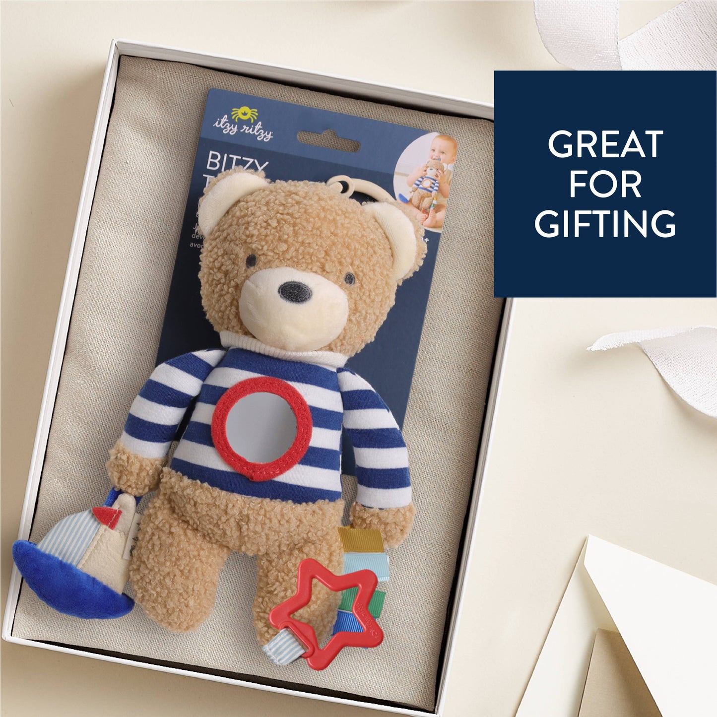 Itzy Ritzy | Bitzy Traveler™ Bear