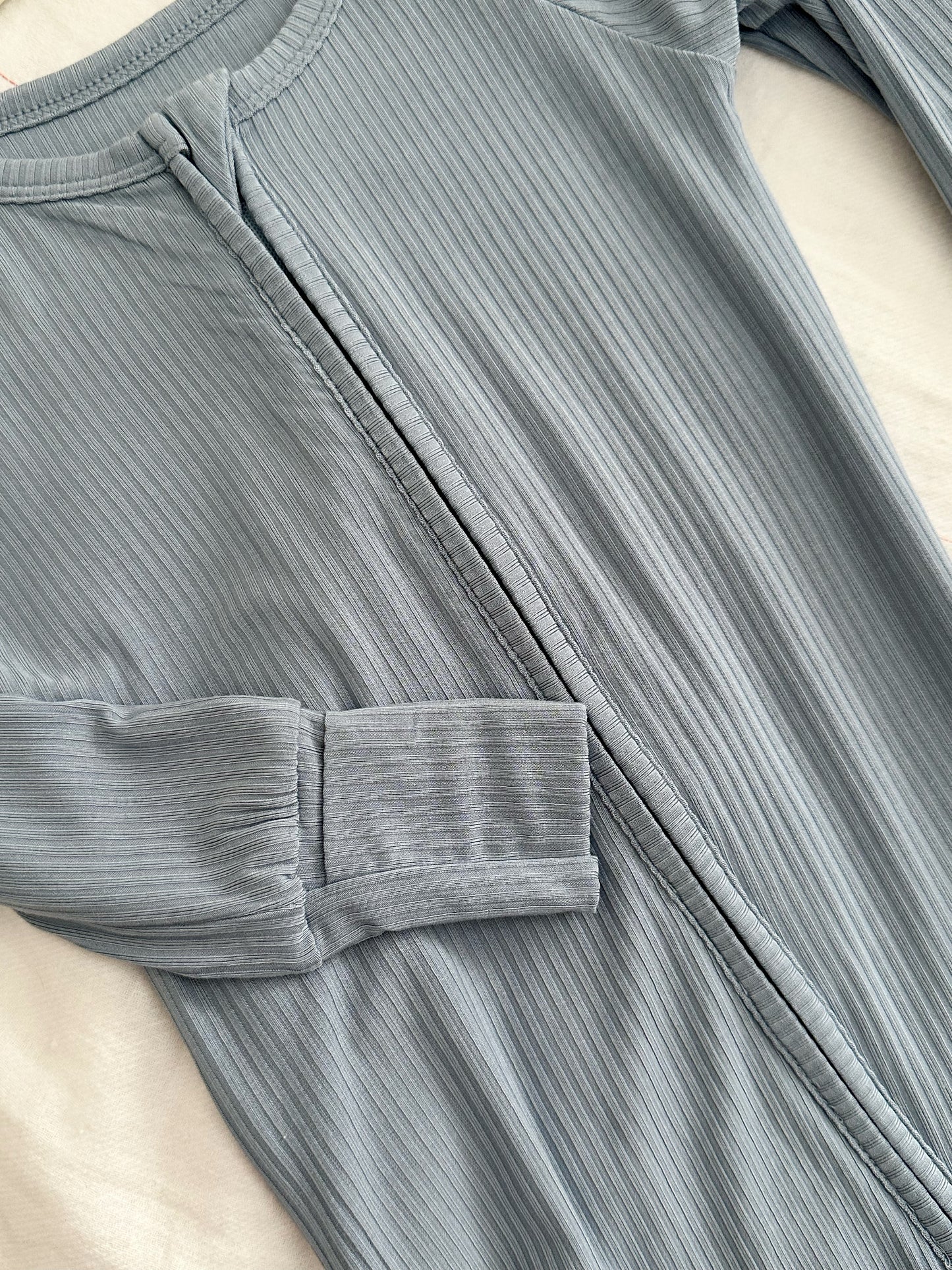 Fog Ribbed Zippy