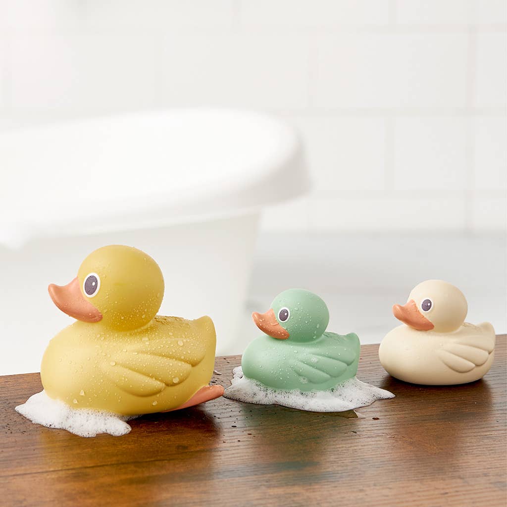 Itzy Ritzy | Itzy Ducky Family™ - Bath + Water Table Toys