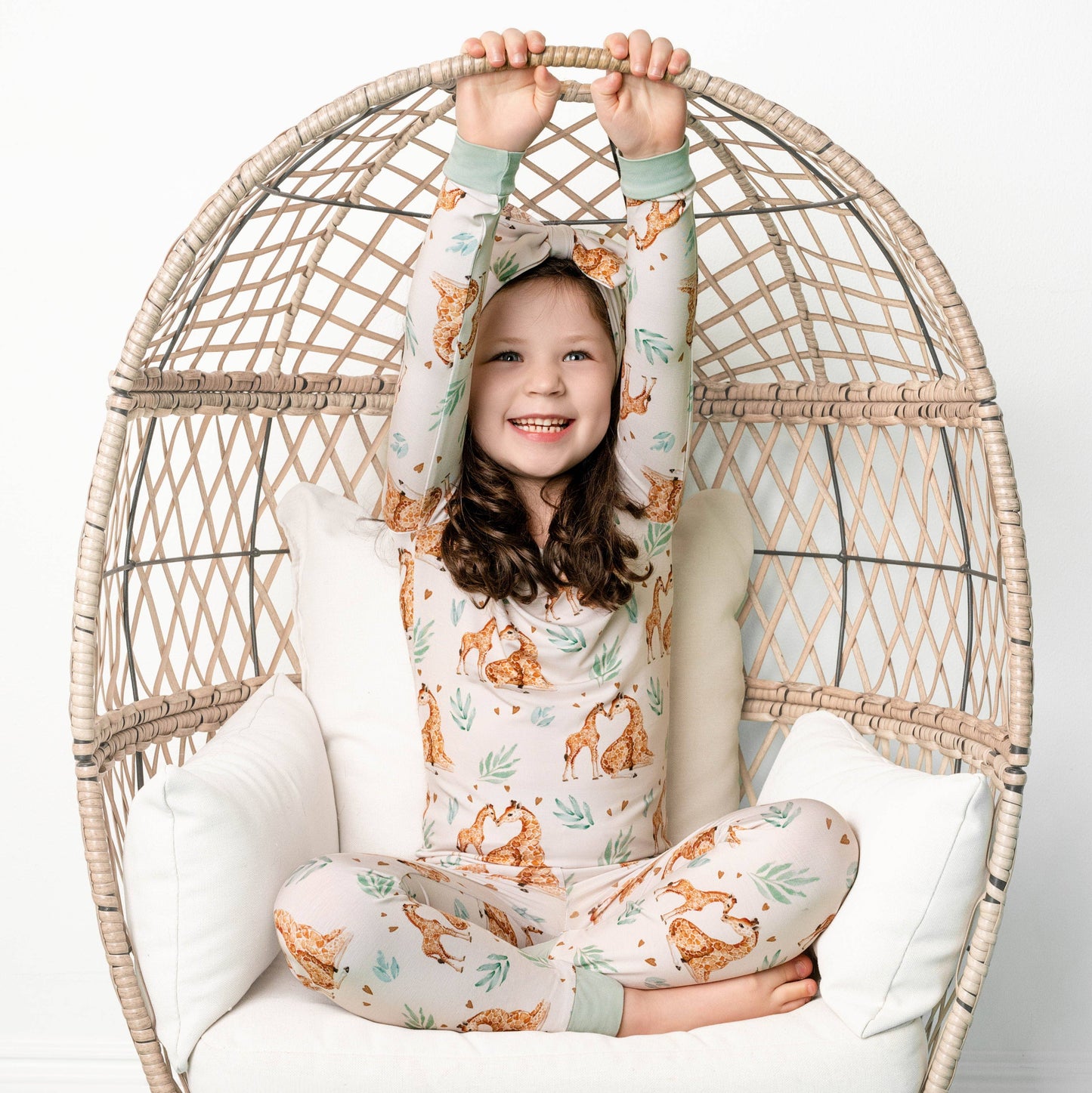Mother's Love (Giraffe) Long Sleeve Kids Bamboo Pajama Set