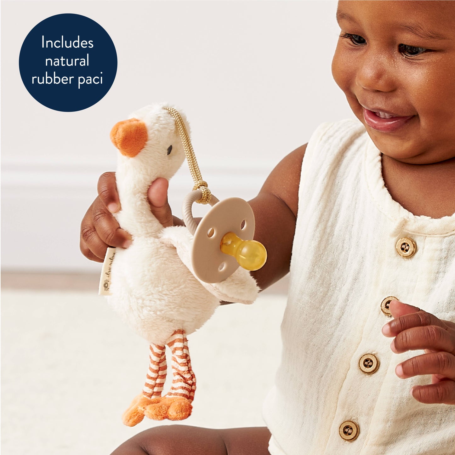 Itzy Ritzy | Bitzy Pal Natural Rubber Pacifier & Plush