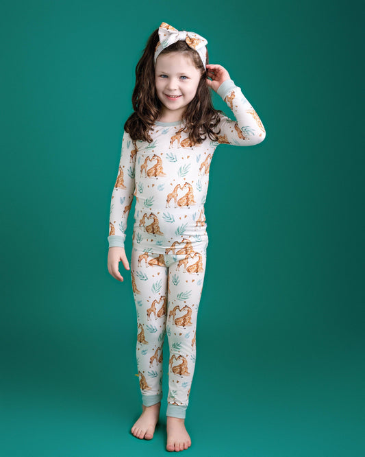 Mother's Love (Giraffe) Long Sleeve Kids Bamboo Pajama Set