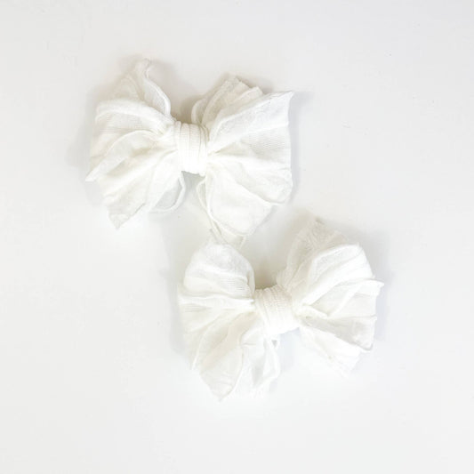 Rockin Royalty - Ruffle Clip Set- Off White