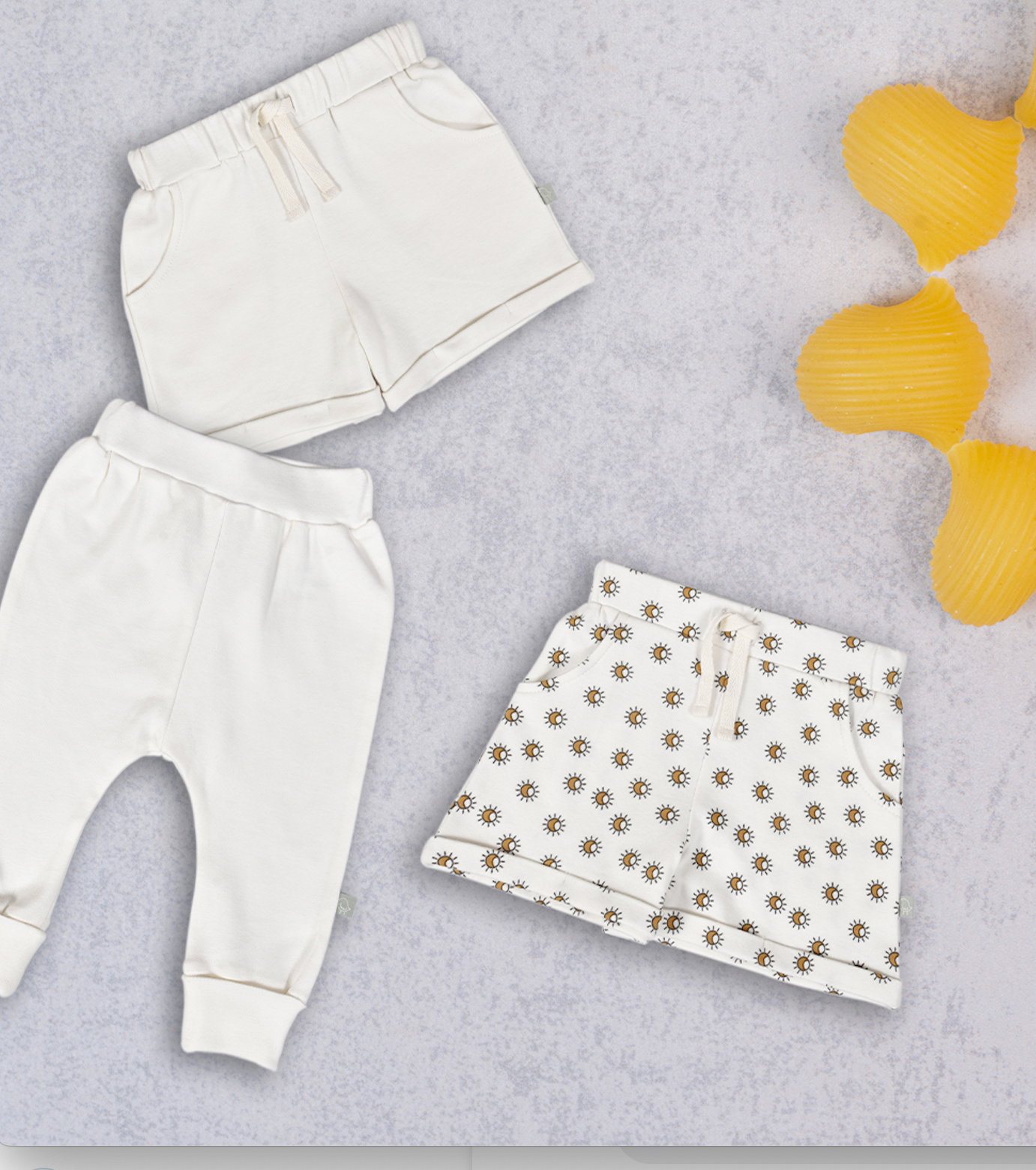 Finn + Emma - Baby kid organic shorts | Ivory