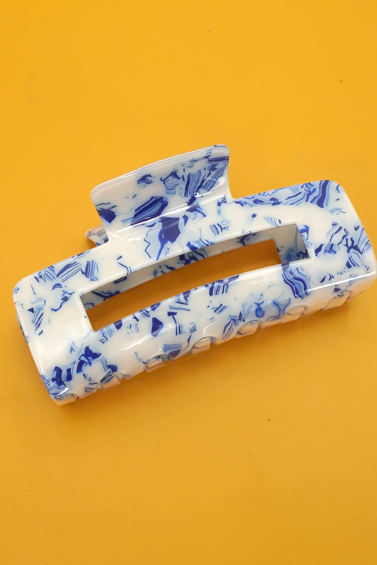 Vintage Porcelain Style Hair Claw Clip
