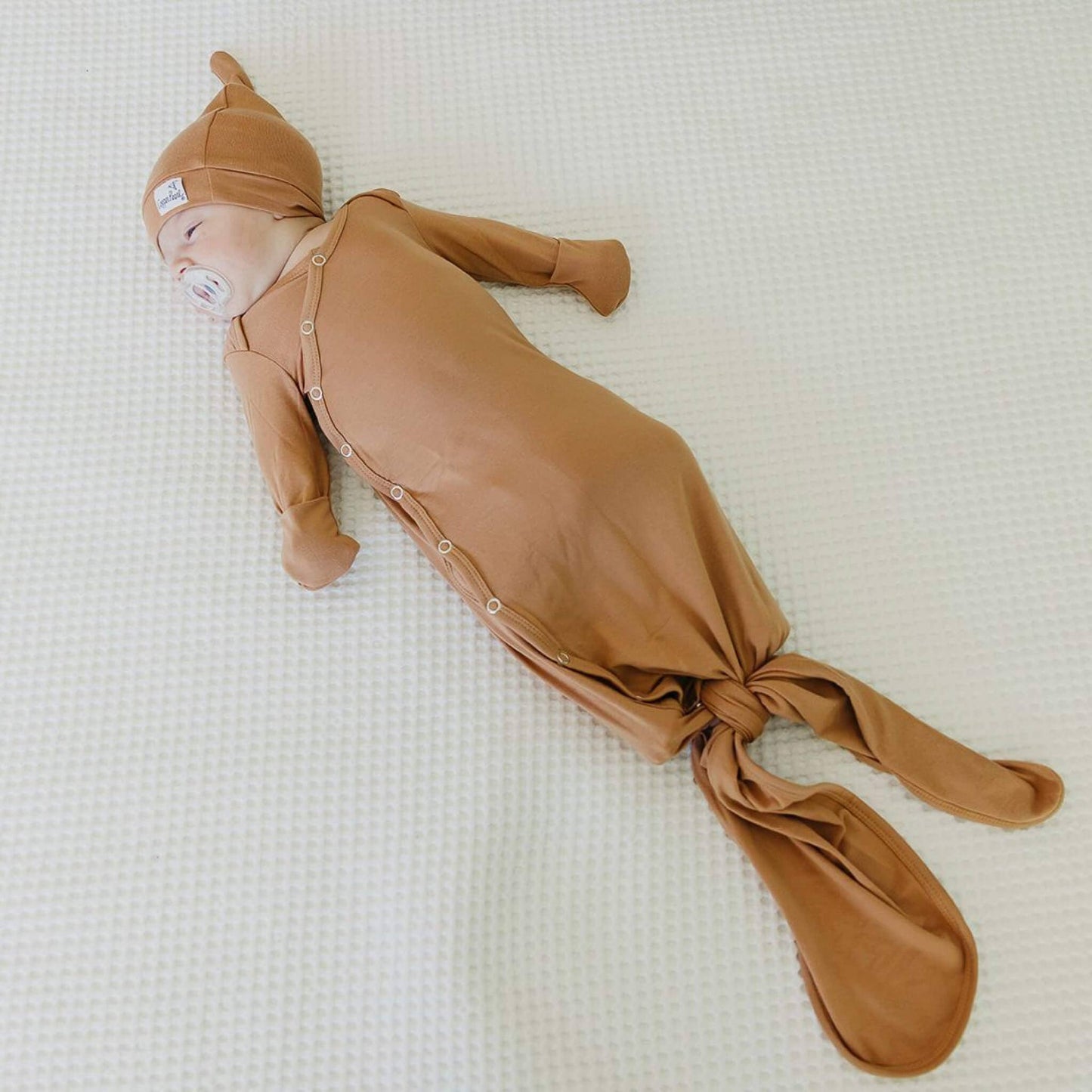 Copper Pearl | Newborn Knotted Gown - Pecan