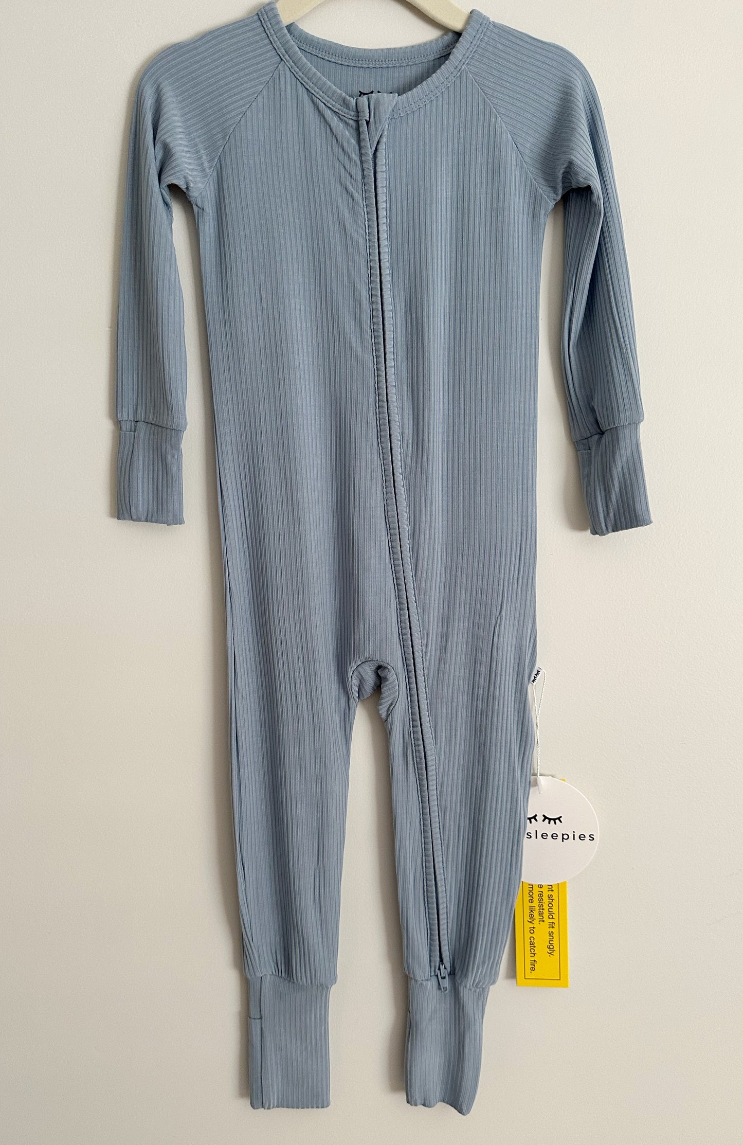 Fog Ribbed Zippy