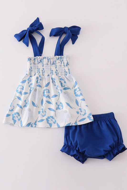 Blue Porcelain Petals Smocked Bloomer Set