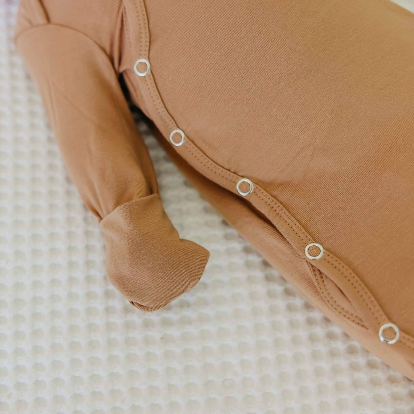 Copper Pearl | Newborn Knotted Gown - Pecan