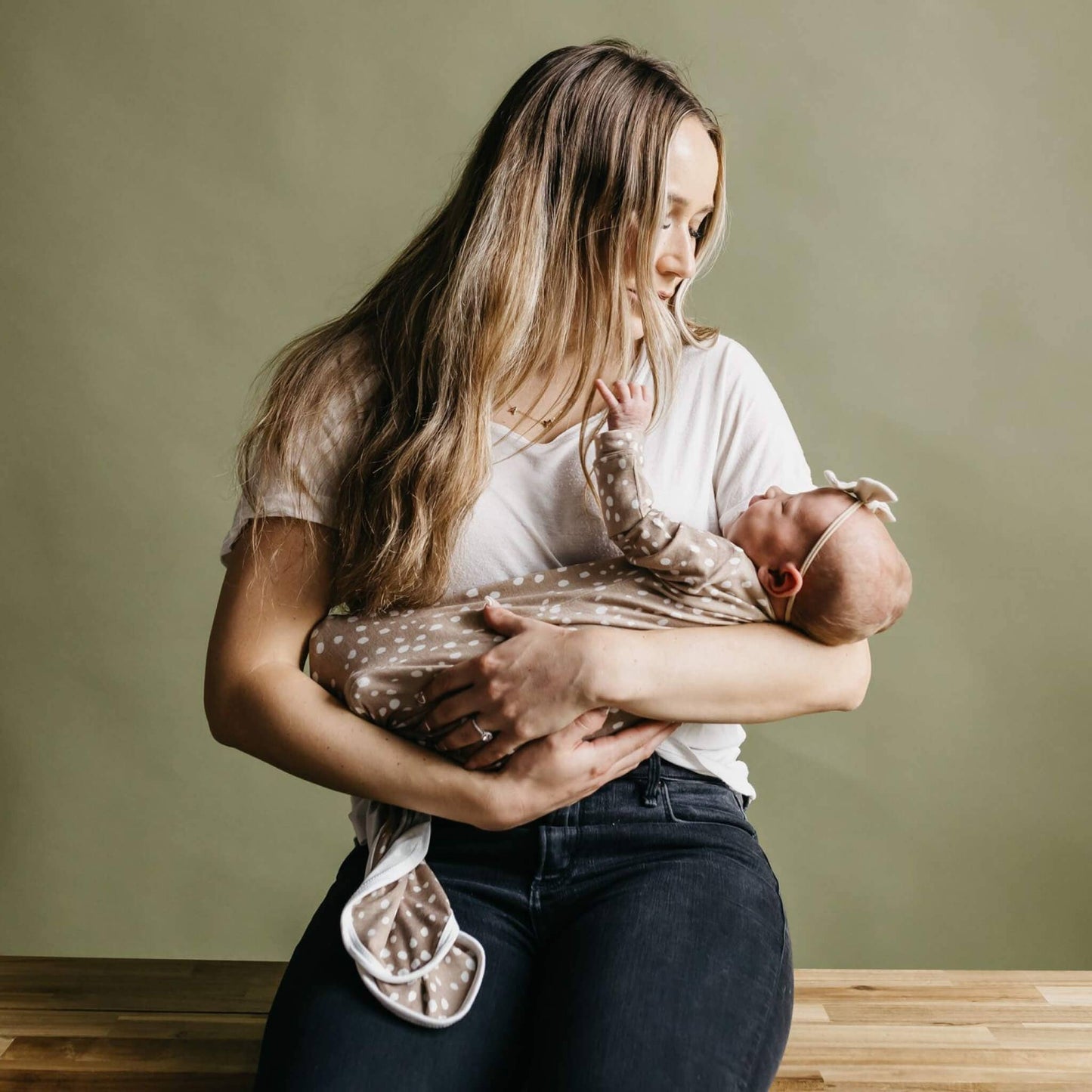 Copper Pearl | Newborn Knotted Gown - Fawn
