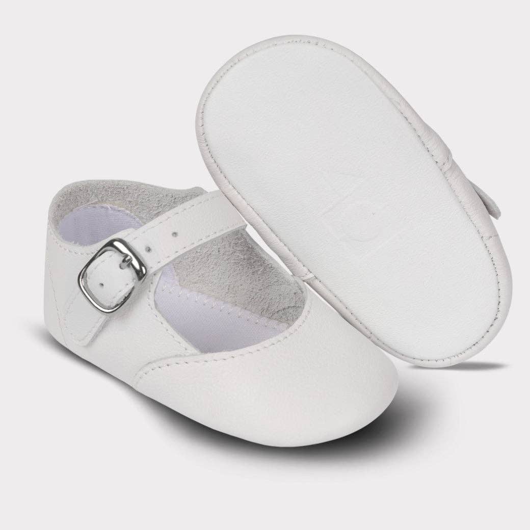 Darcy Girls Crib Hook & Loop Shoe