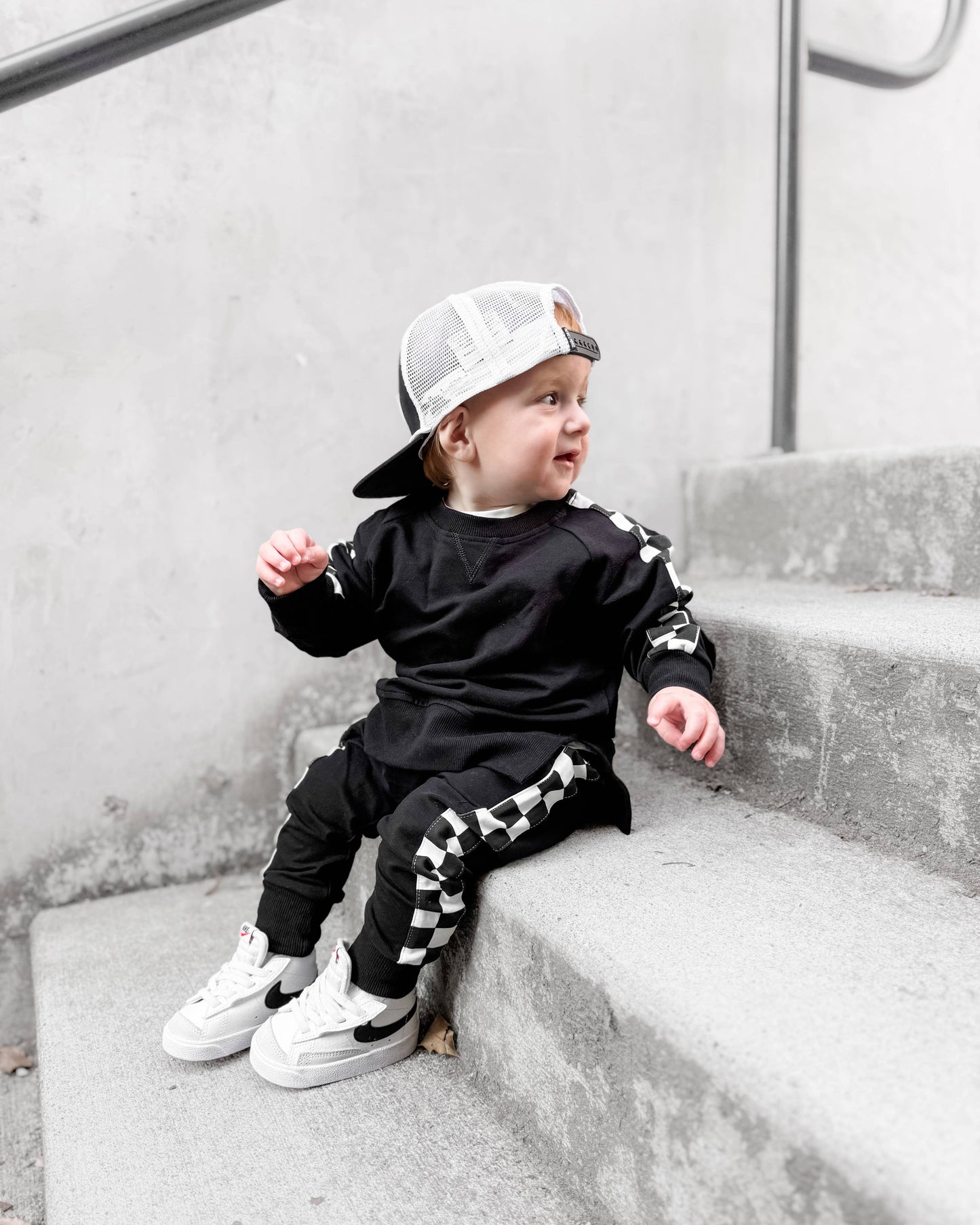 Side Checkered Joggers and Pullover Set