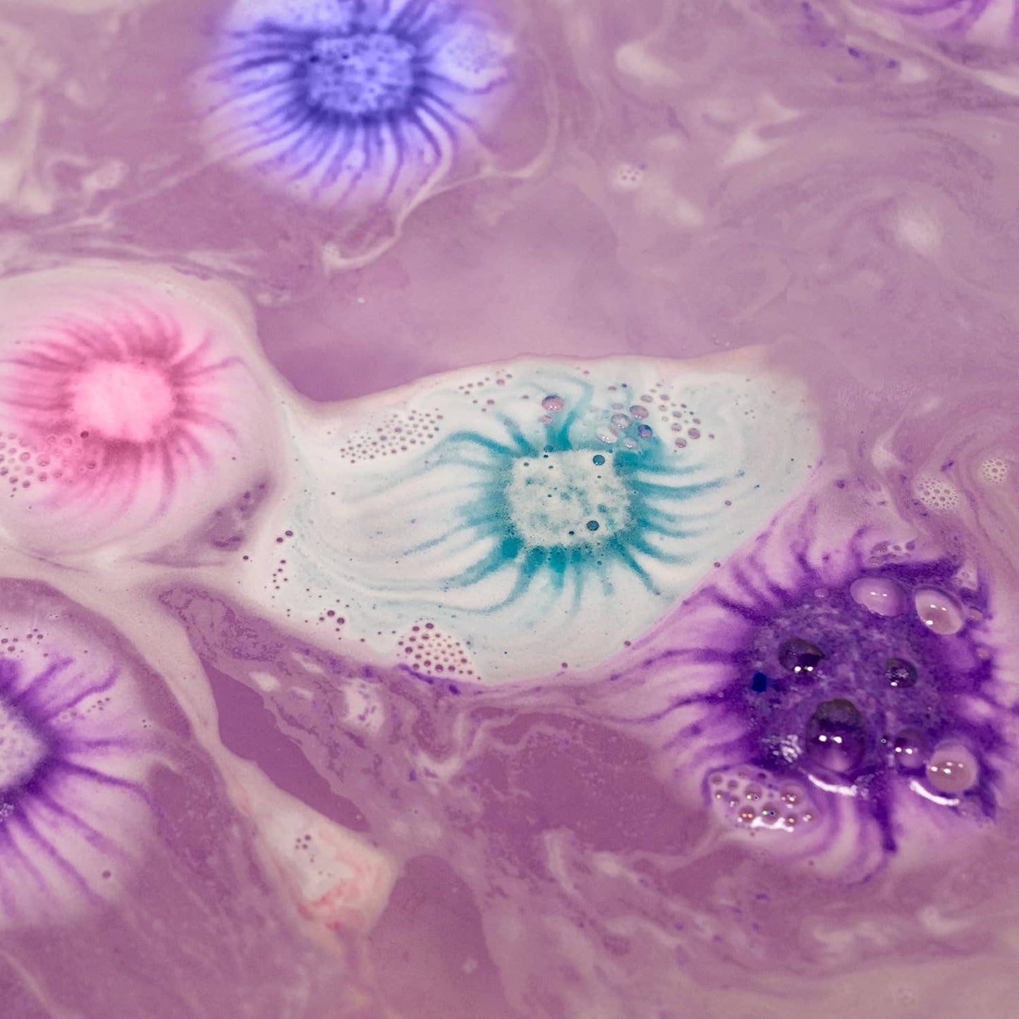 Tub Works® Lil' Bursts™ Mini Bath Bombs
