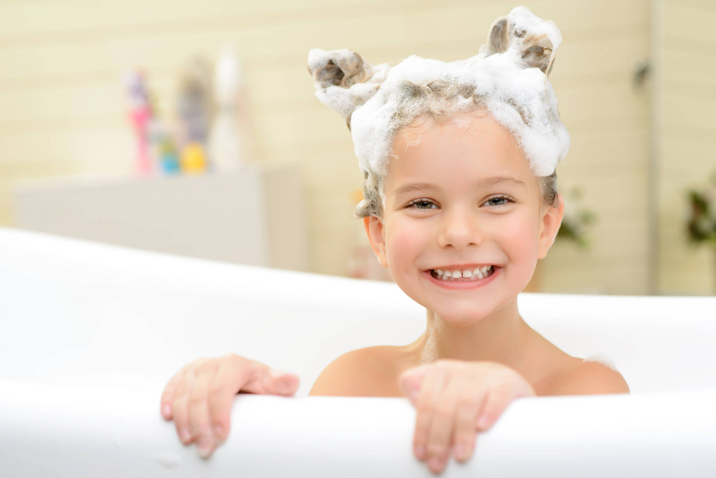 Piggy Paint - 3-in-1 Shampoo + Body Wash + Bubble Bath Non-toxic Hair Care