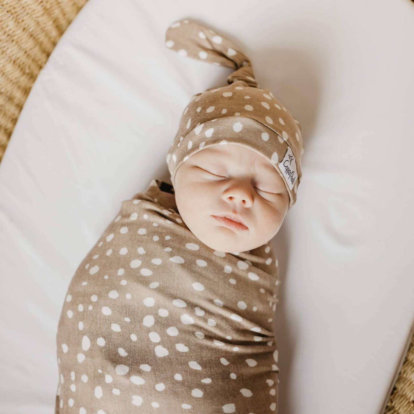 Copper Pearl | Knit Swaddle Blanket - Fawn