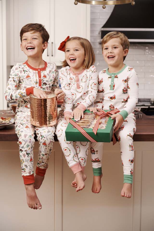 TBBC | Sutton's Sweet Dream Set - North Pole Portrait with Richmond Red Stripe