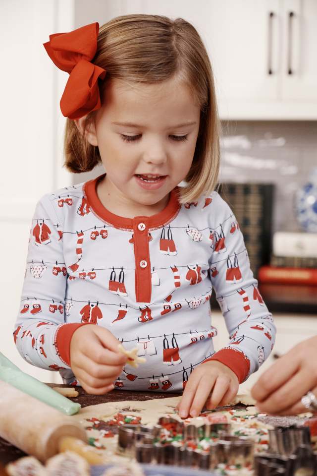 TBBC | Sutton's Sweet Dream Set - Santa's Laundry Line with Richmond Red